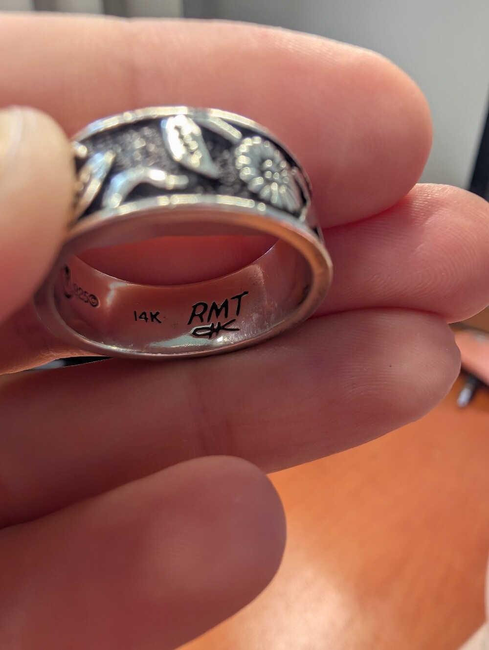 Carolyn Pollack x Roderick Tenorio Sterling Silver & 14K Gold Ring Size 9 - Picture 3 of 6